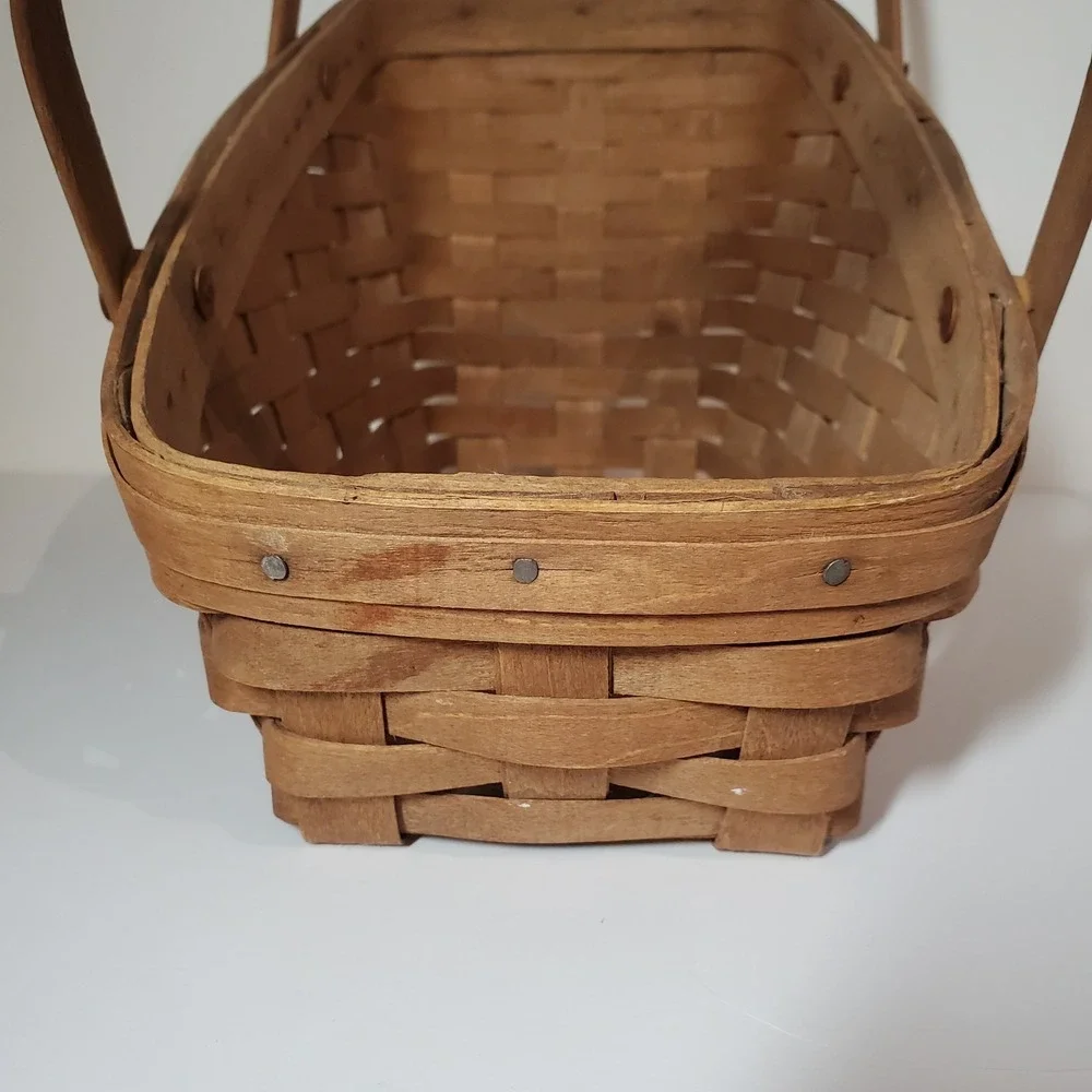 Vintage Longaberger 1986 Vegtable Basket‎ - dimensions in description